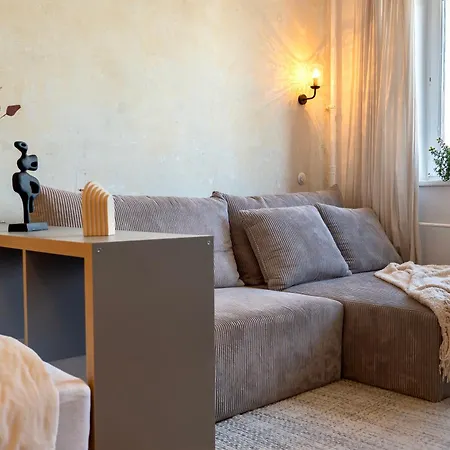 公寓 Utulne Blizko Centra - No Smoking 布拉迪斯拉发